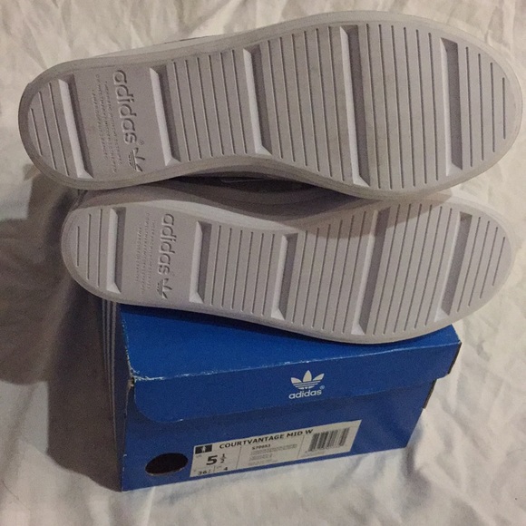 Adidas Women’s Courtvantage Mid - Picture 5 of 5